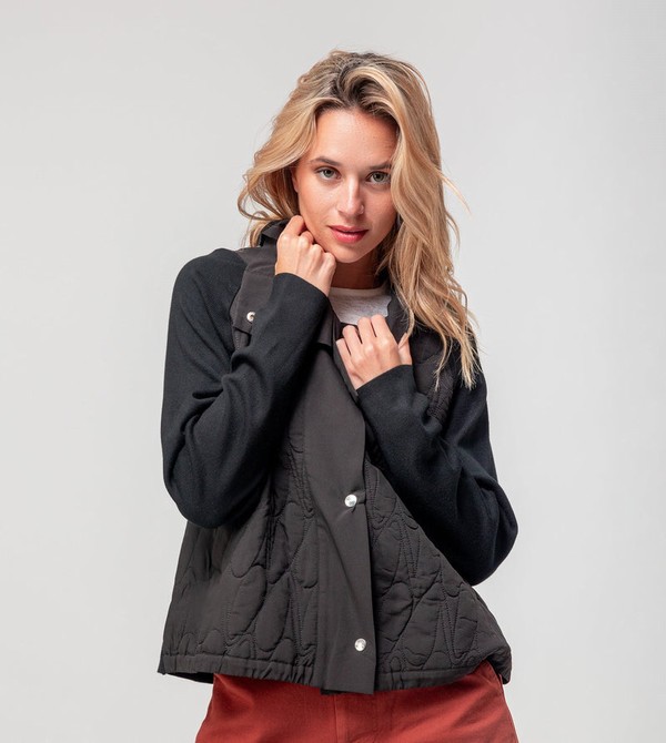 Anekke Black Quilted Bundy | 721498DGO