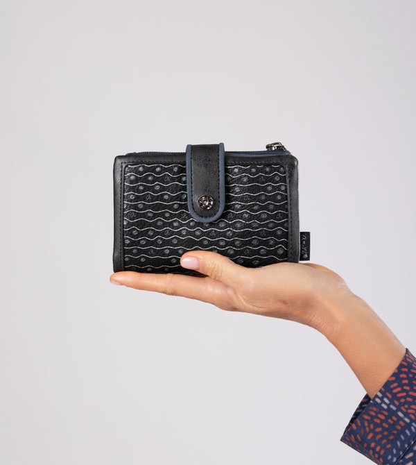 Anekke Studio Navy Blue Flexible Medium Rfid Penazenky | 650839YSQ