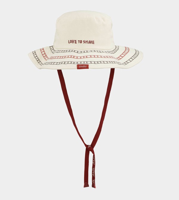 Anekke White Bucket Klobuky | 219643JHB